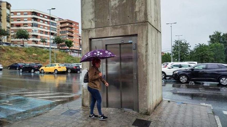 Reducirán el tiempo para reparar los ascensores públicos de Plasencia