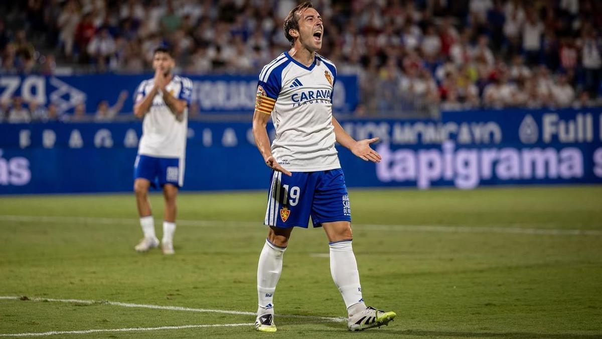 A Rubén Díez solo le faltó el gol en un partido notable