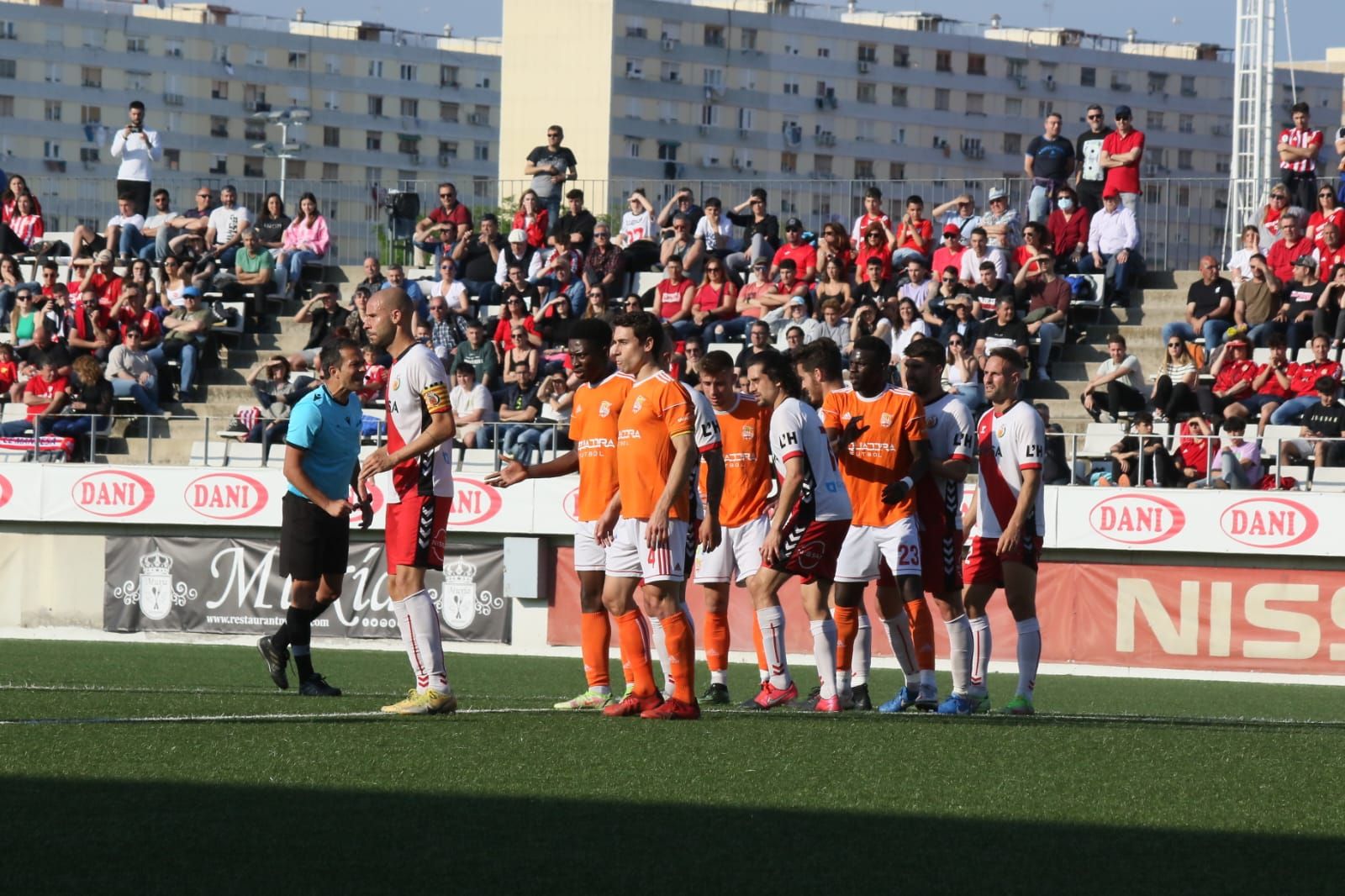 El CE Manresa guanya a l'Hospitalet i ja és equip de 2a RFEF