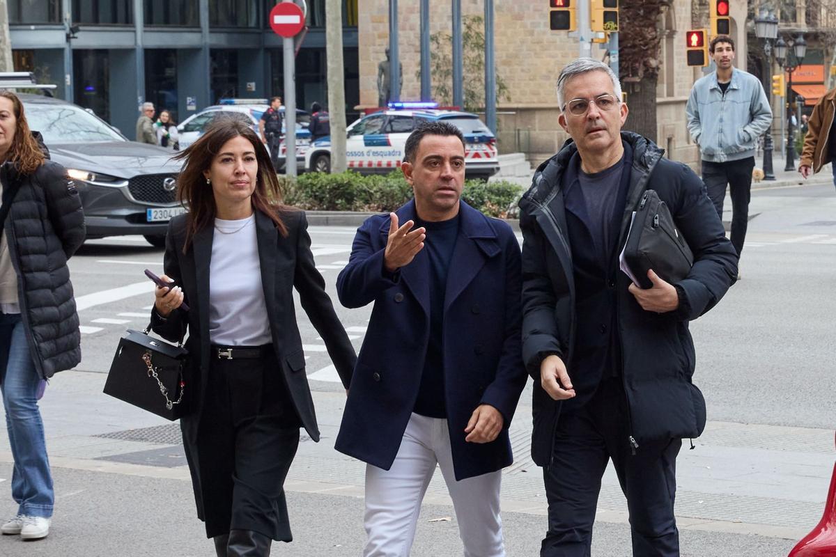 Xavi da su apoyo a Víctor Font