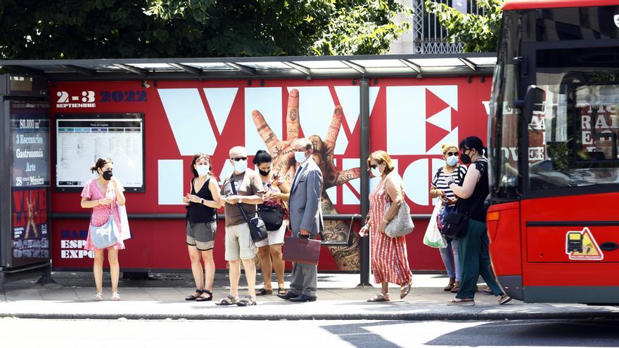 Chueca pide &quot;responsabilidad&quot; a las partes en la huelga del bus y califica la última oferta de &quot;muy buena&quot;