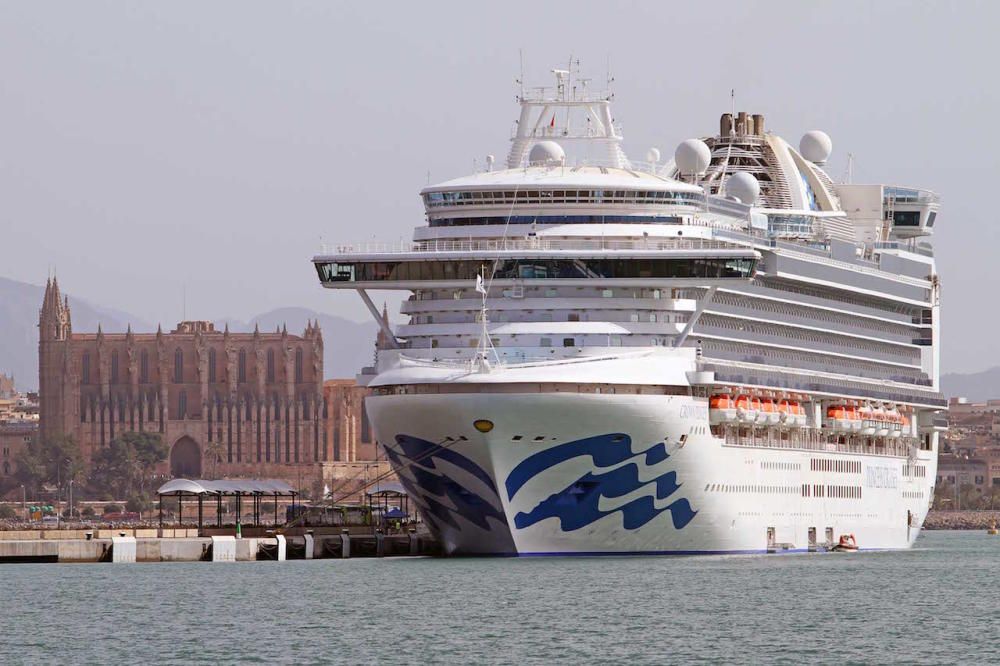 Premiere für die "Crown Princess" in Palmas Hafen