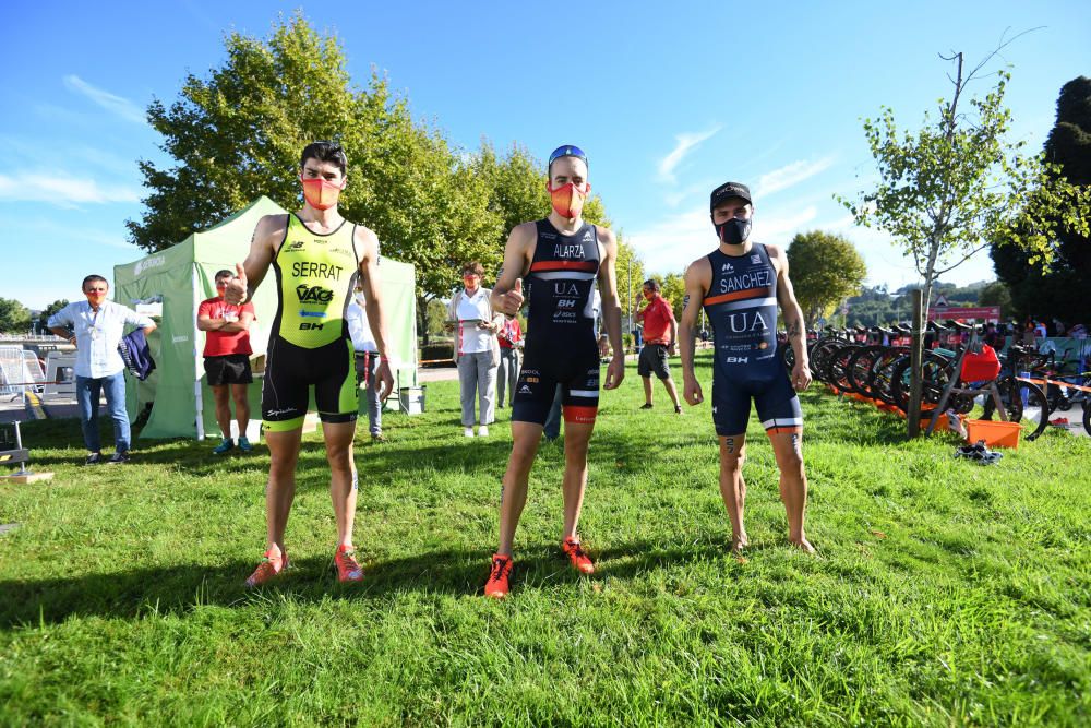 Los favoritos cumplen en el Campeonato de España de Triatlón Sprint en Pontevedra