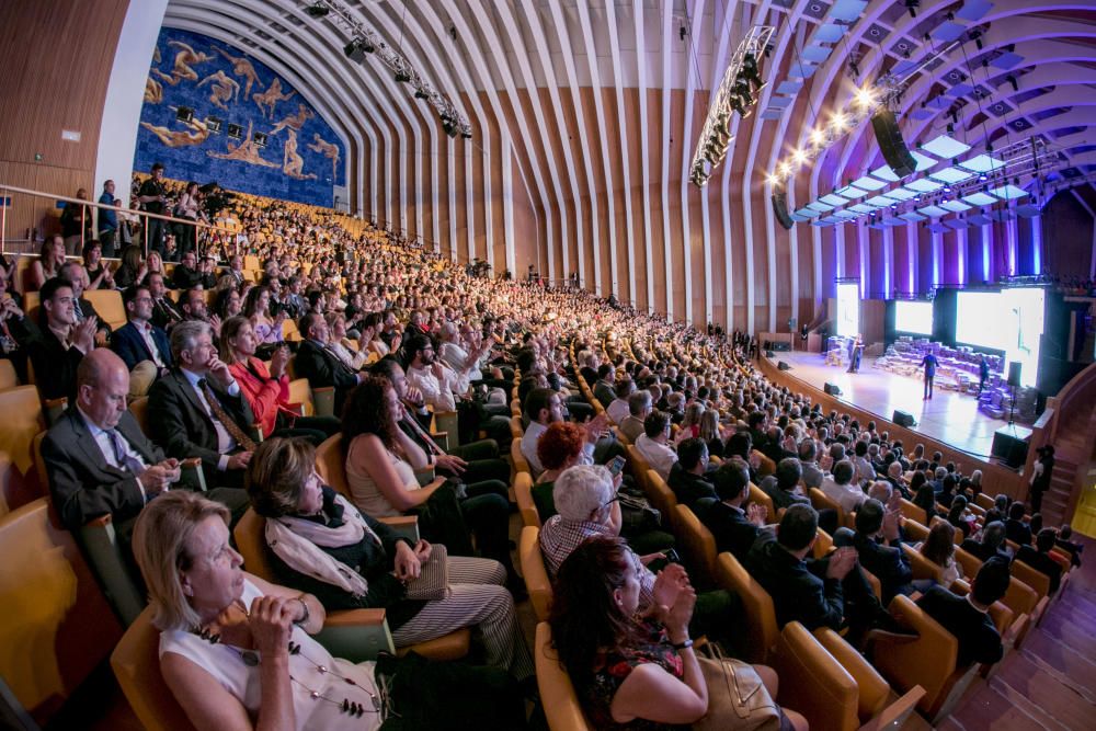 La sala auditorio del Palau de Les Arts llena de asistentes a la gala