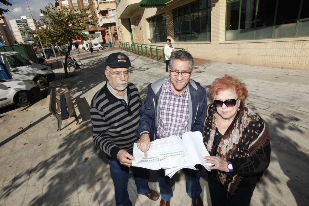 Reivindicación vecinal por las obras de la avenida Tomás Aznar Domenech