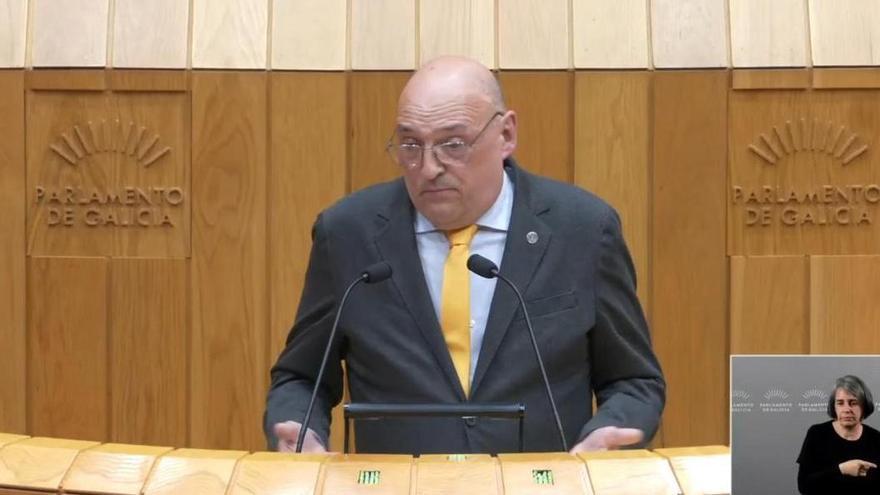 emocracia Ourensana) pone deberes a Rueda: abrir los colegios por las tardes, 800 viviendas más en Ourense y un nuevo hospital «que no se caiga a cachos»