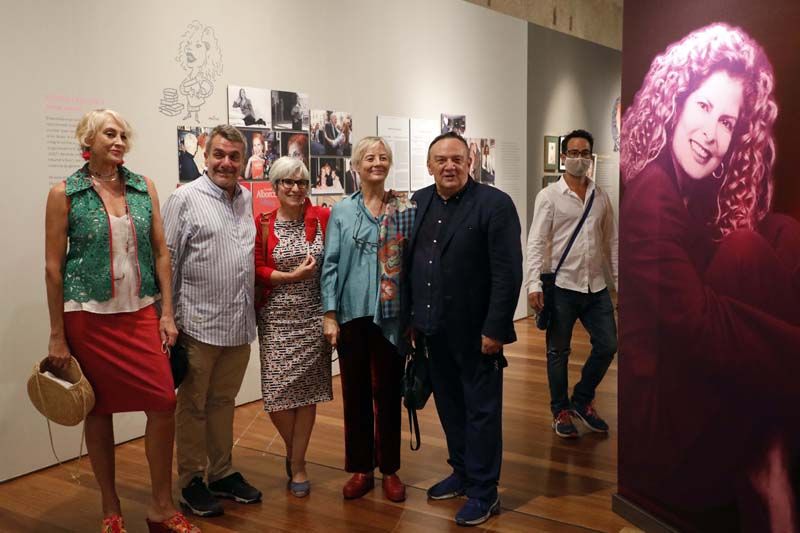 Inauguración de la exposición de Carmen Alborch en València