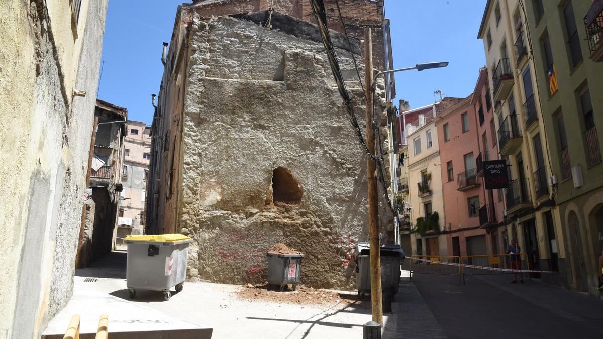 Imatge d’arxiu de la intervenció al número 9 del carrer de Sant Bartomeu de Manresa