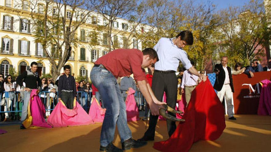 Julián López «El Juli», en un momento de la clase magistral en la plaza de La Merced.