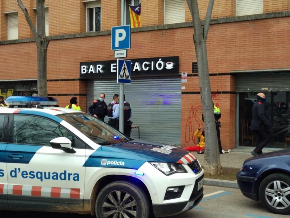 Desplegament de mossos al parc Central de Girona.