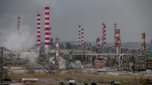 La petroquímica de Repsol en Tarragona.