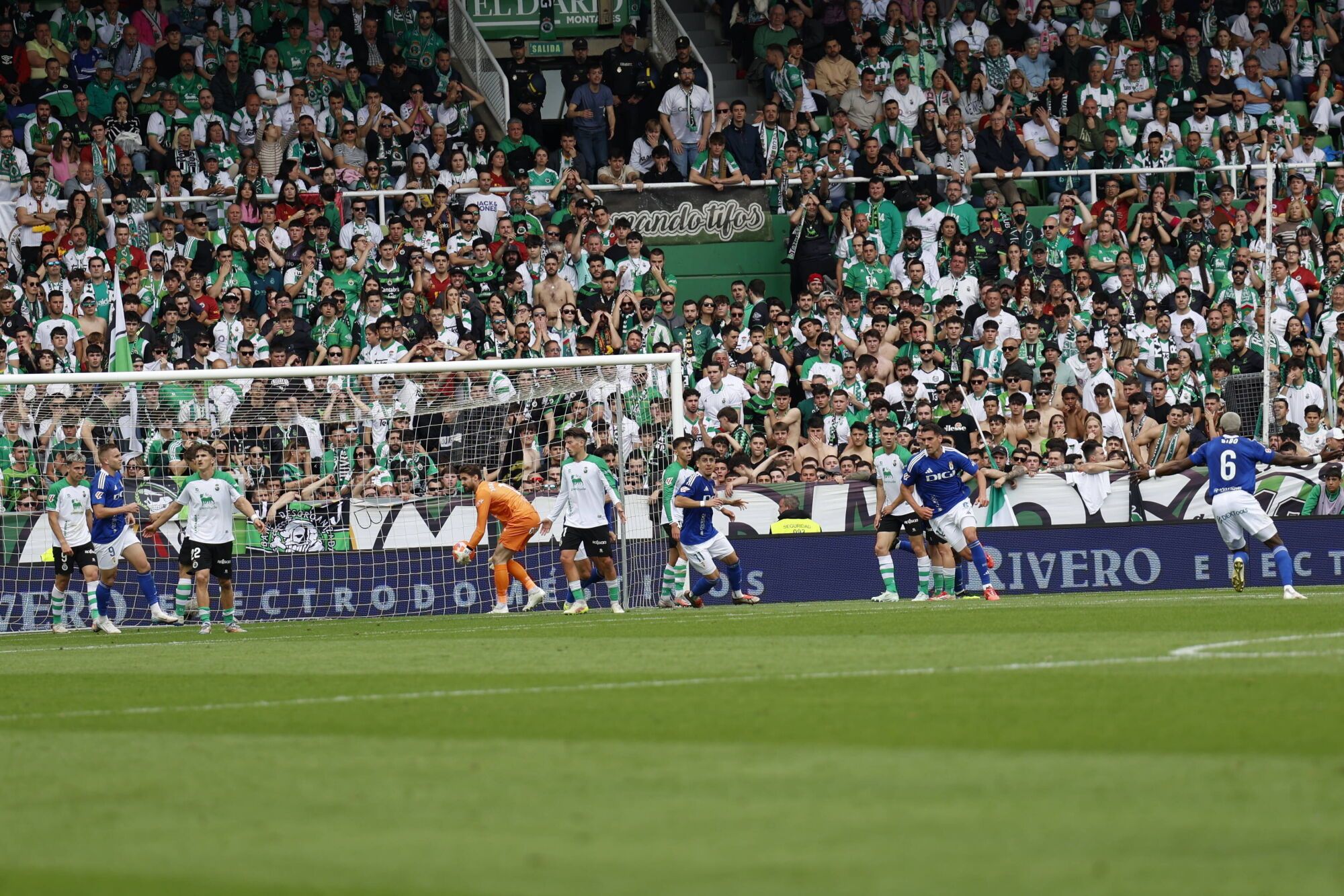 Así fue el partido entre el Real Oviedo y el Racing de Santander
