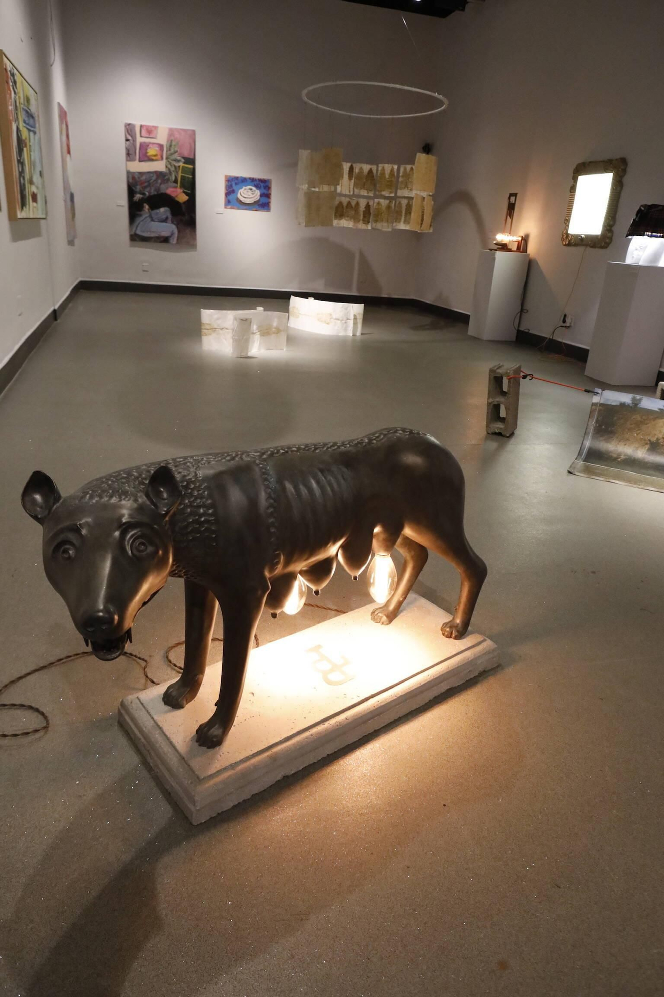 La presentación de la Muestra de Artes Plásticas en el Antiguo Instituto, en imágenes