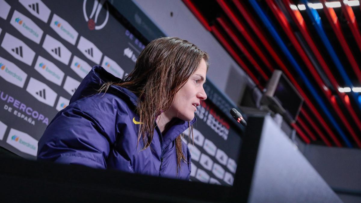 Irene Paredes en rueda de prensa