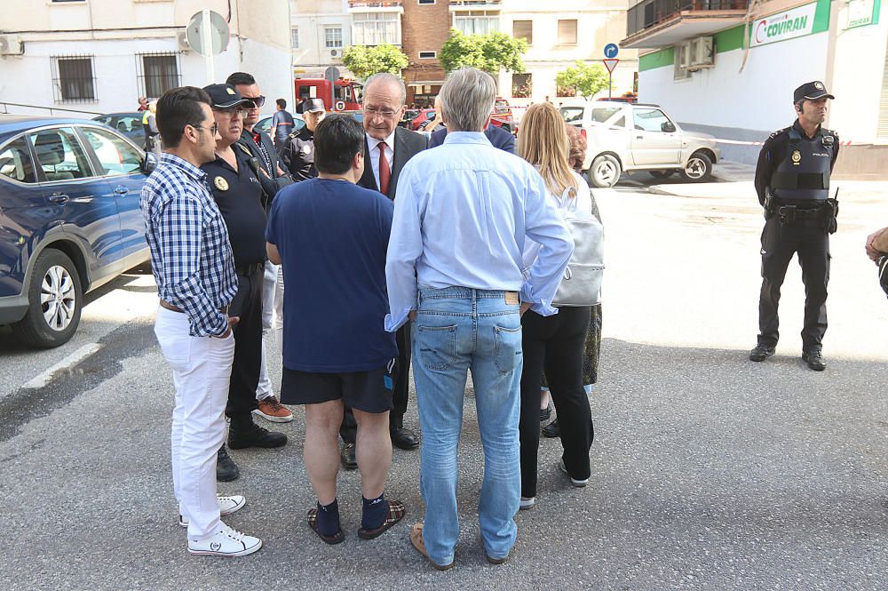 Las llamas se declaraban en la octava planta de un edificio situado en la Plaza de Ronda, en el distrito de Ciudad Jardín