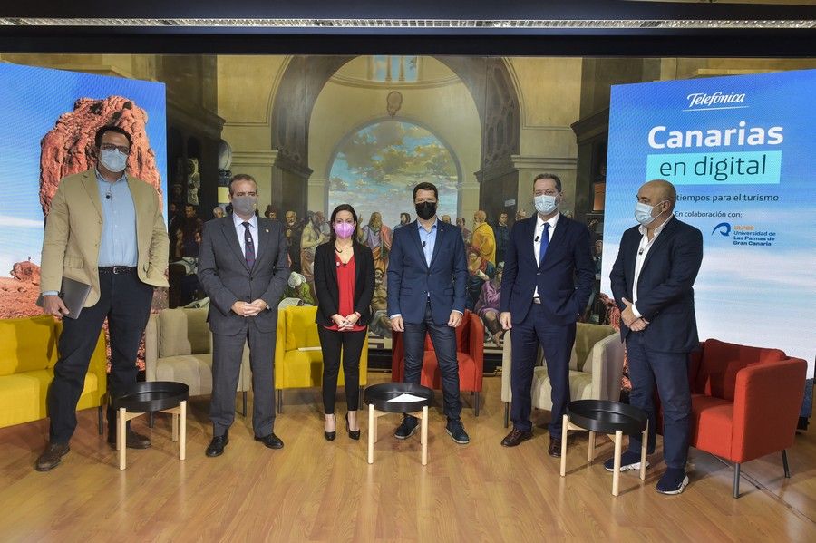 Evento 'Canarias en digital. Nuevos tiempos para el turismo'