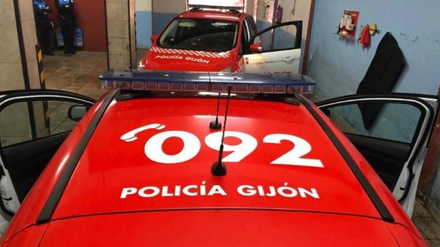 La Policía aborta 37 fiestas en domicilios y sanciona a 20 personas en botellones