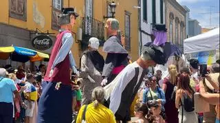 El casco histórico de Telde se transforma para celebrar el Día de Canarias por todo lo alto
