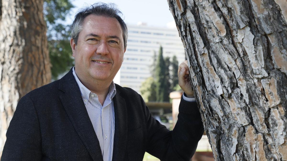 Juan Espadas, durante su visita hoy a Córdoba.