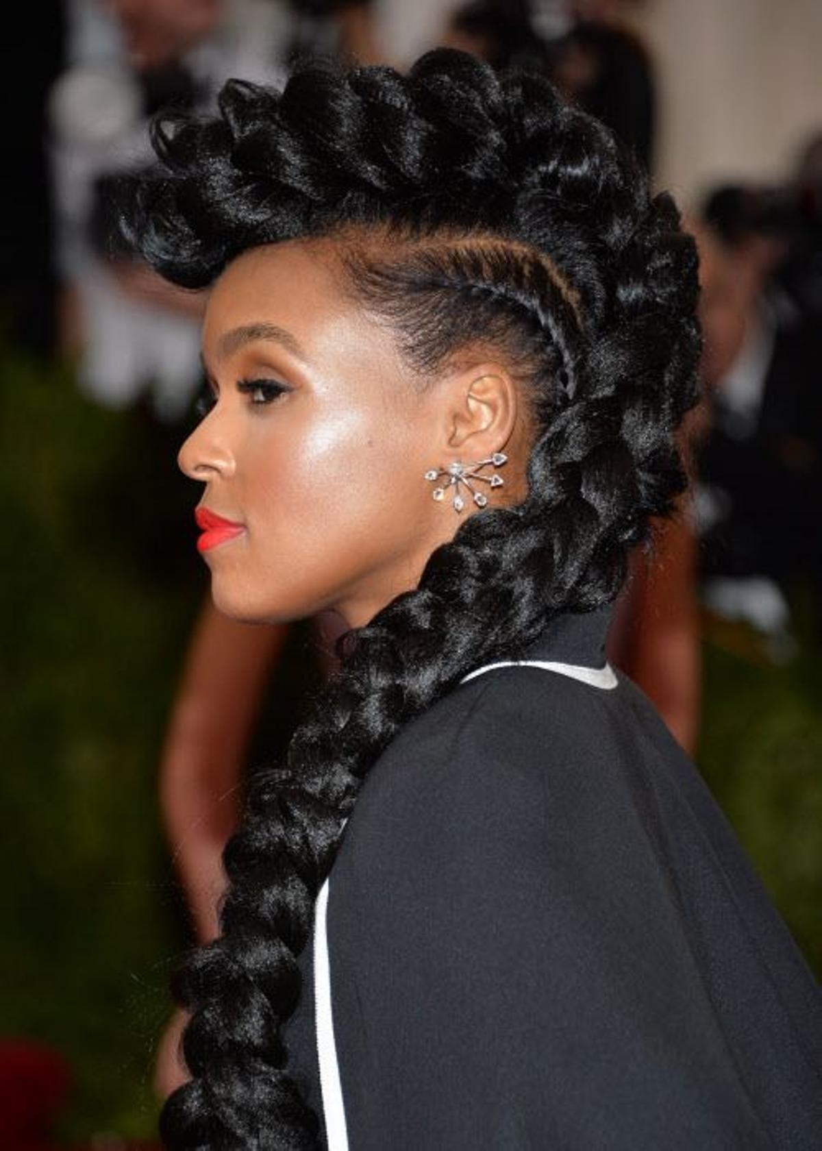 Los recogidos más famosos del MET:  Janelle Monae, 2014.