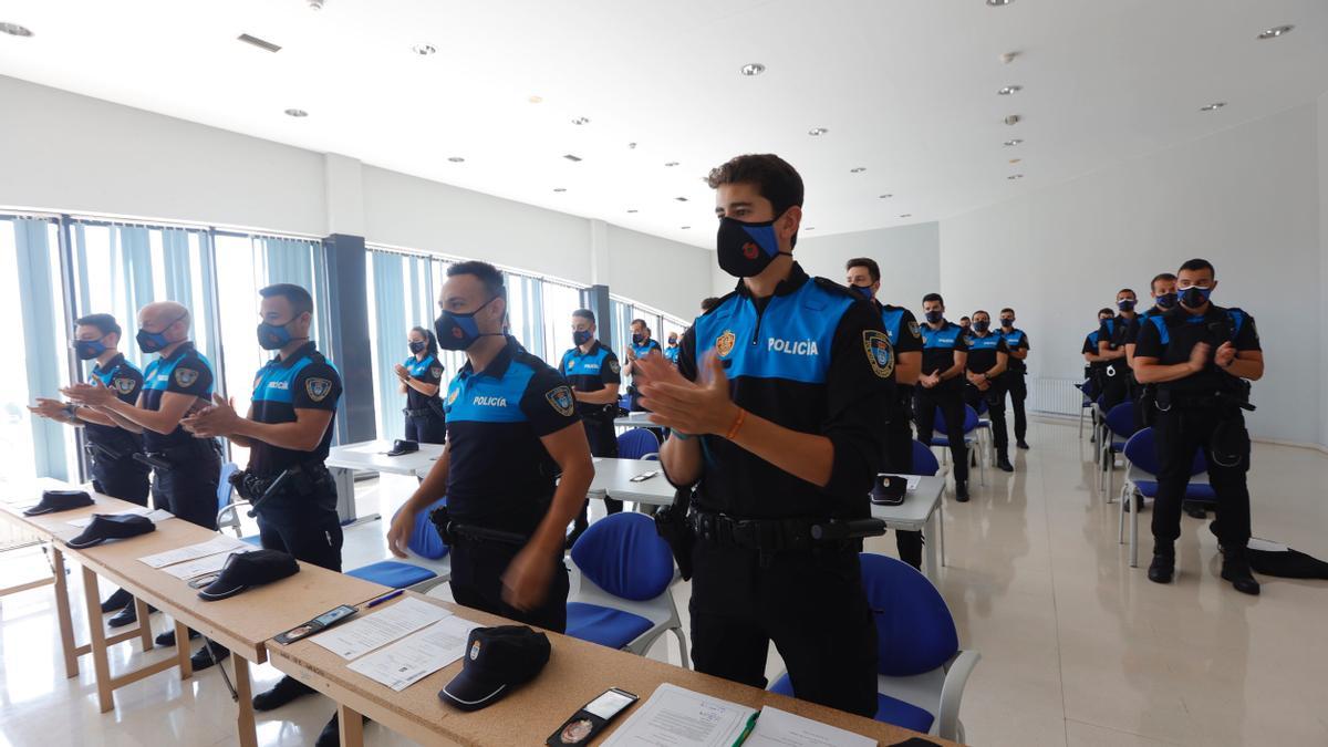Los nuevos agentes de la Policía Local de Oviedo