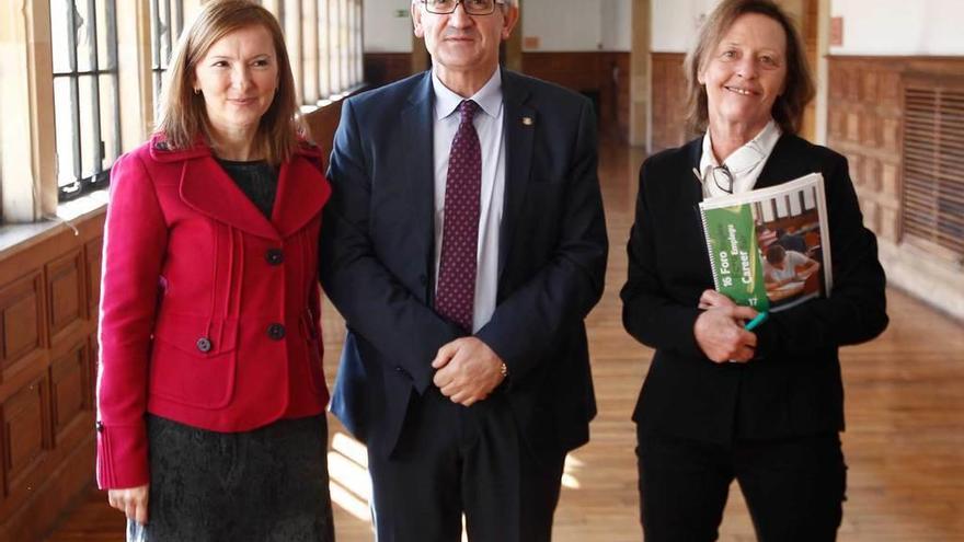 Eugenia Suárez, Santiago García Granda y Matilde Hoelscher.