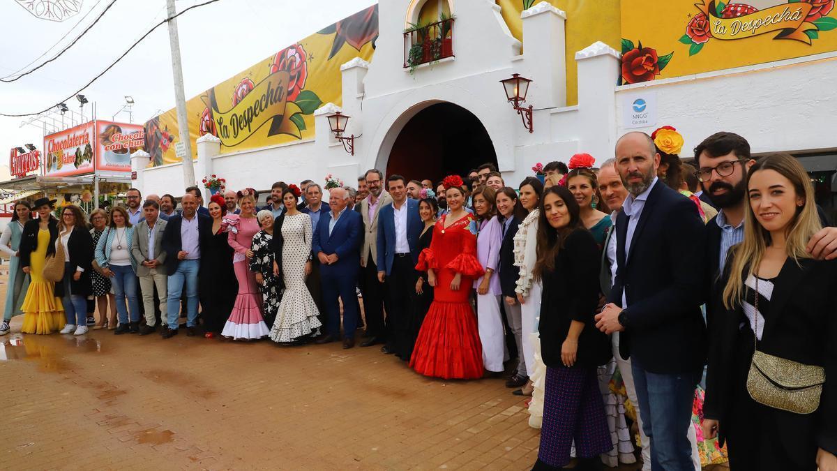 Recepción del PP de Córdoba en la caseta La Despechá.