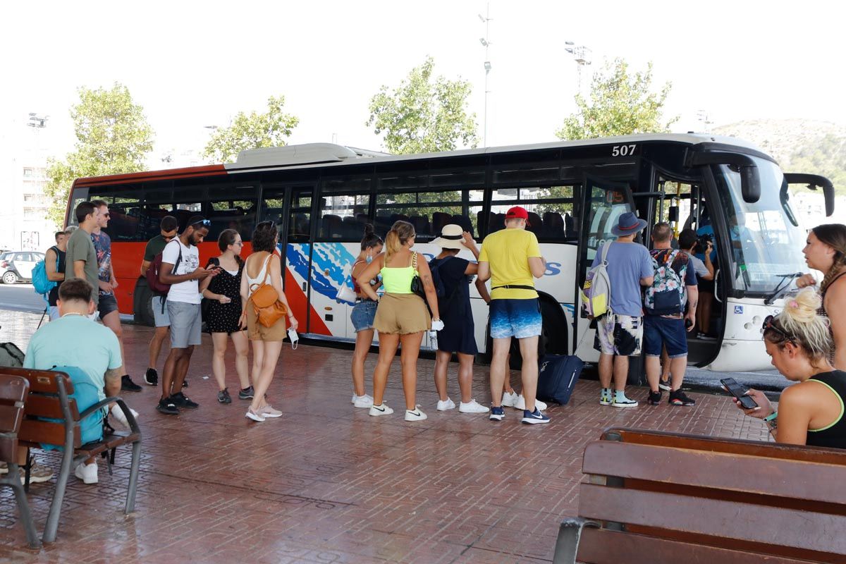 Arranca la gratuidad del autobús en Ibiza