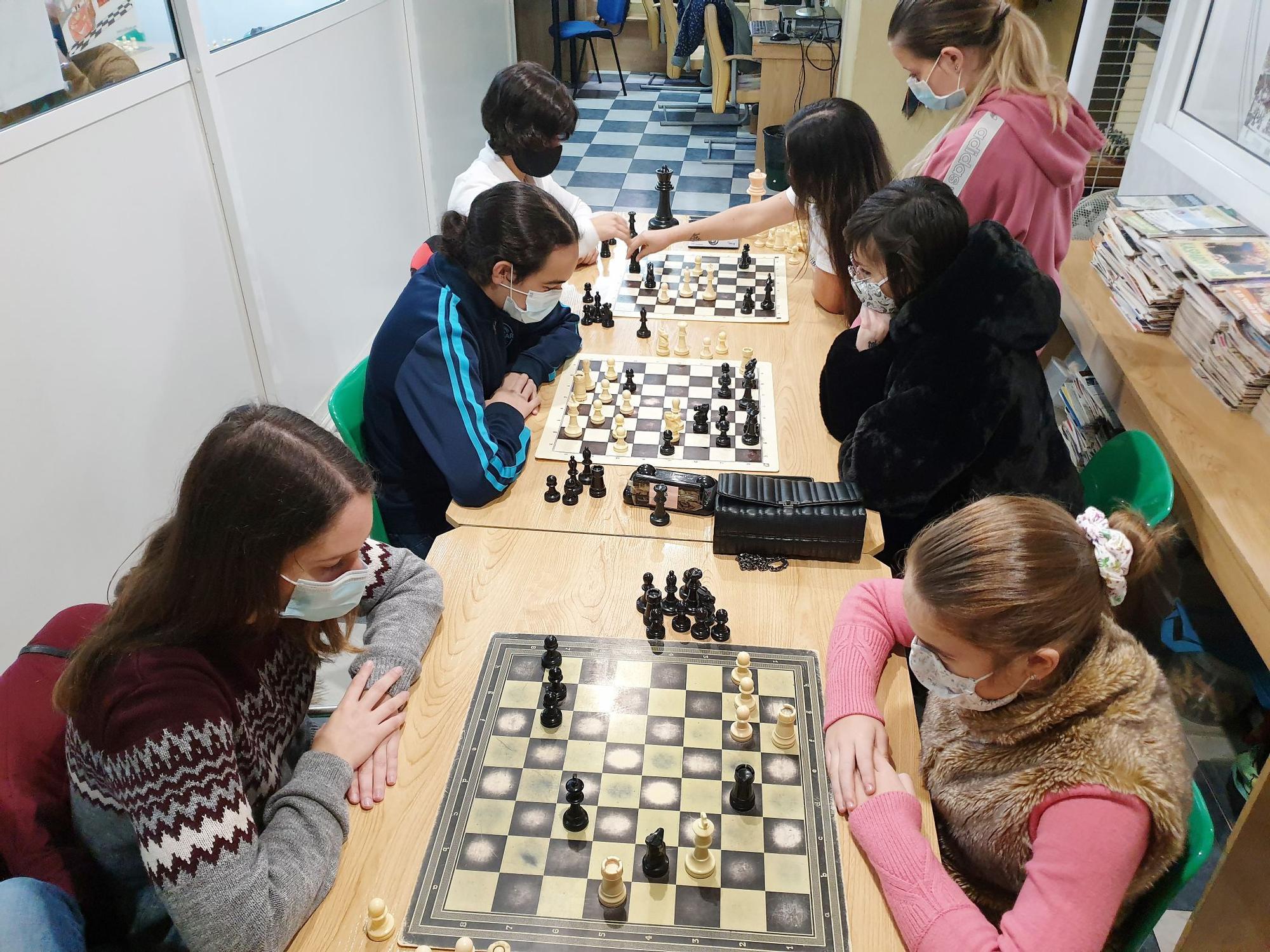 Mujeres amantes del el ajedrez... gracias a una serie de Netflix