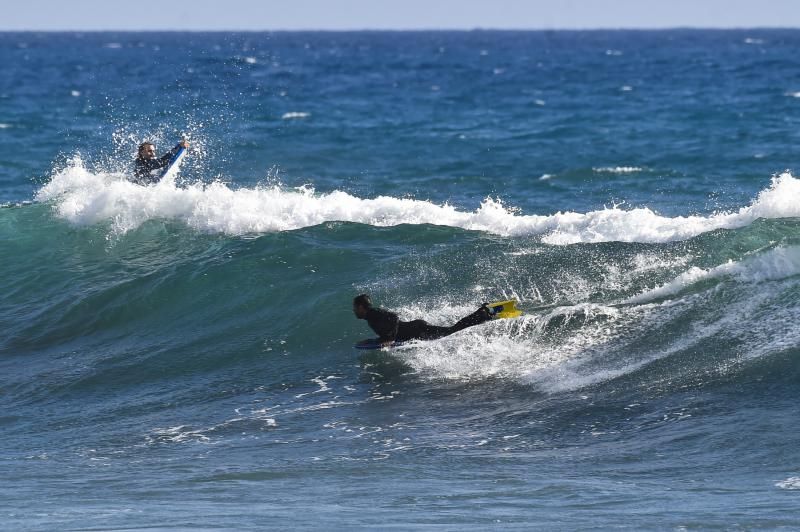 La ola del Faro de Maspalomas