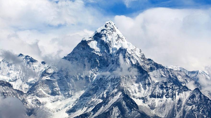 Una estación meteorológica en el Everest para estudiar el cambio climático