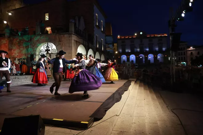 Fotogalería | Festival Internacional de Folklores 'Ciudad de Cáceres'