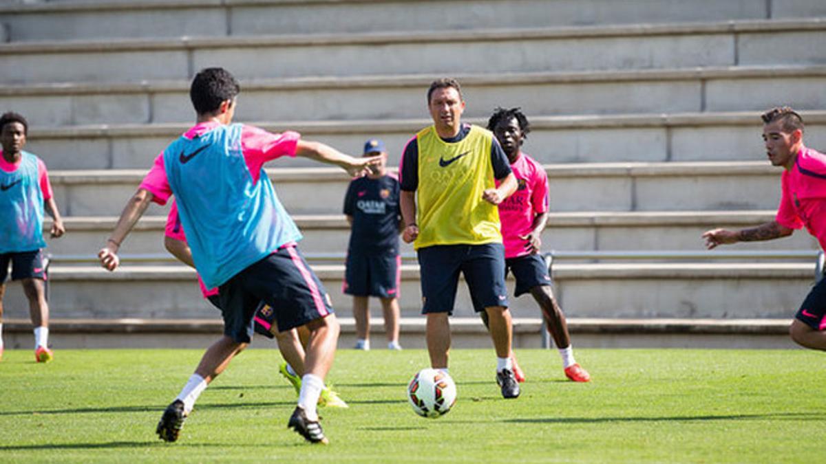 El Barça B, durante el entrenamiento de este jueves.