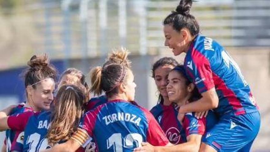 Triunfo por la mínima del Levante Femenino