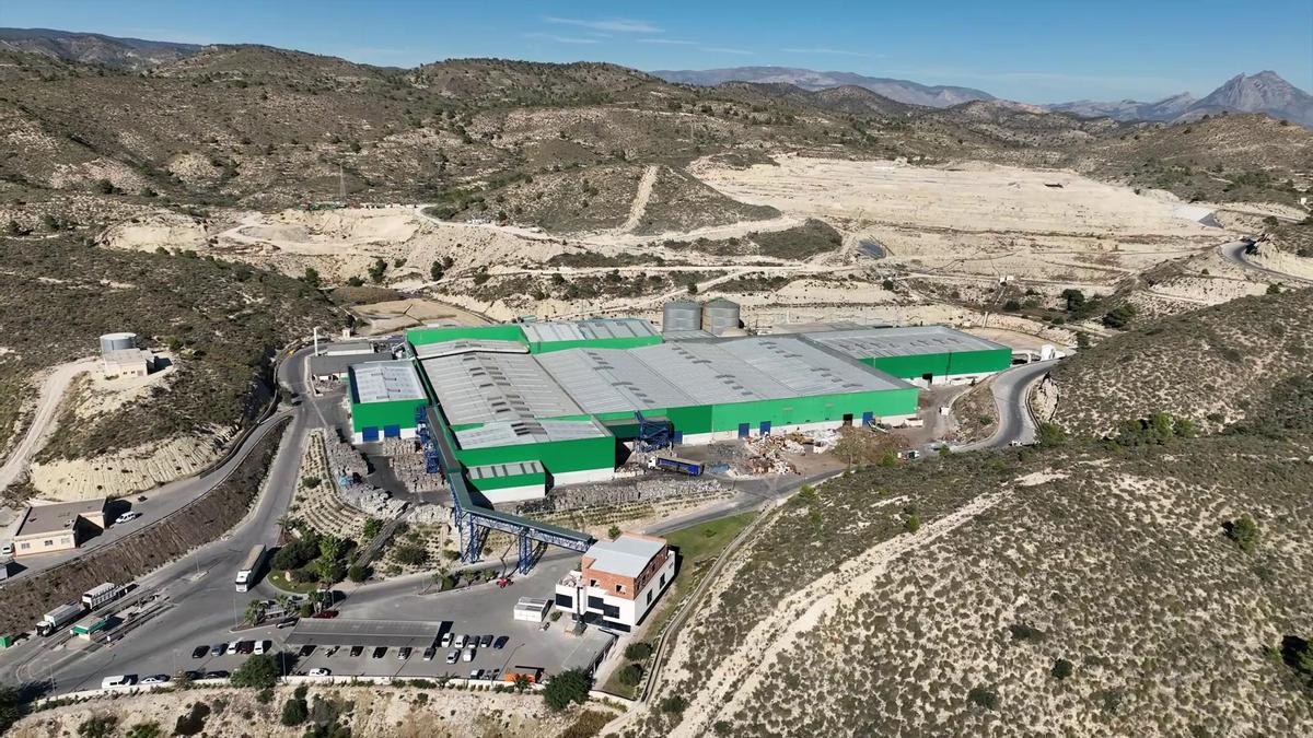 Fotografía aérea del complejo ambiental El Campello