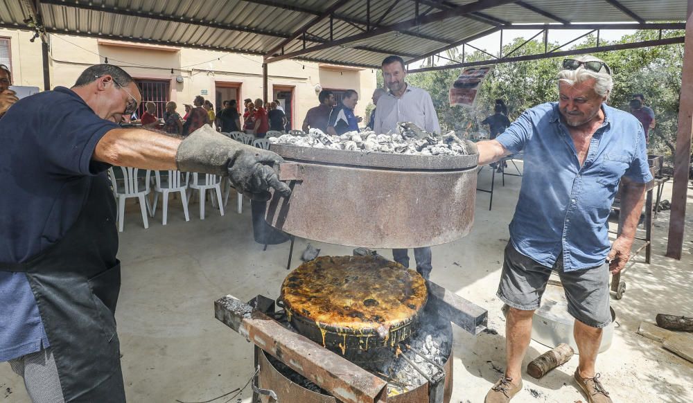 Comida de la Asociación de Amigos del Arroz con Co