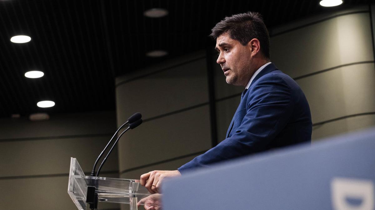 El presidente de Asociación de Futbolistas Españoles, David Aganzo, durante una rueda de prensa