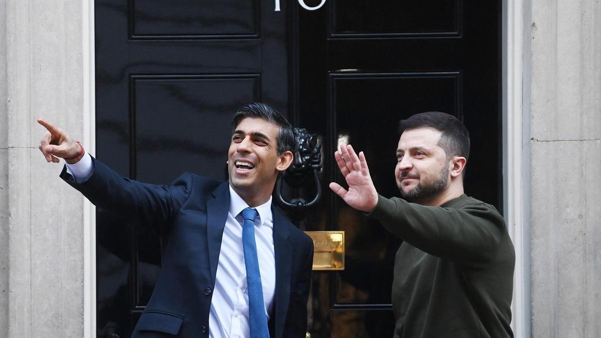 Rishi Sunak y Volodímir Zelenski en una visita diplomática.