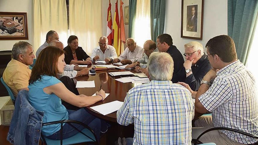 Asamblea General de la Mancomunidad &quot;Tierras de Aliste&quot; celebrada en Alcañices.