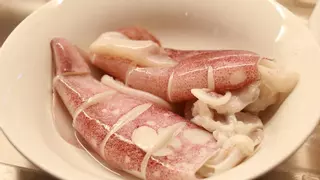 Cómo limpiar calamares paso a paso