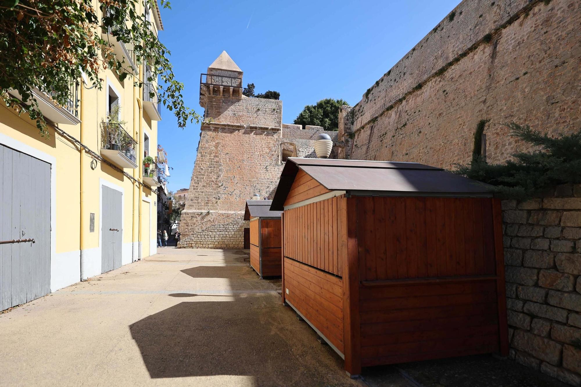 El Mercat Vell de Ibiza y las casetas que está previsto que se trasladarán los puestos