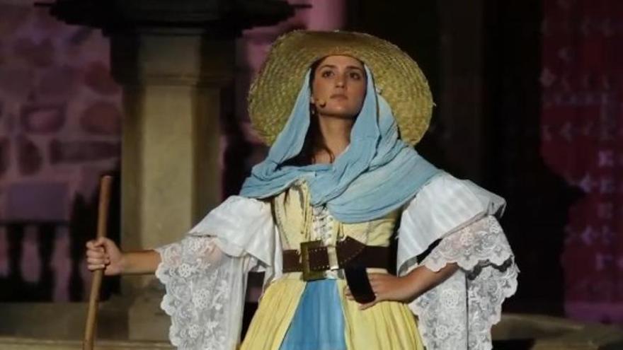 Hinojosa pone en escena 'La vaquera de la Finojosa'