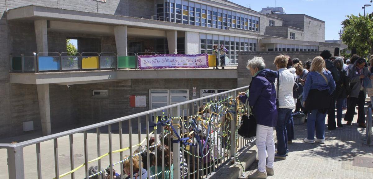 Inauguración del XI Encuentro Comarcal de Mujeres en Alagón.  |