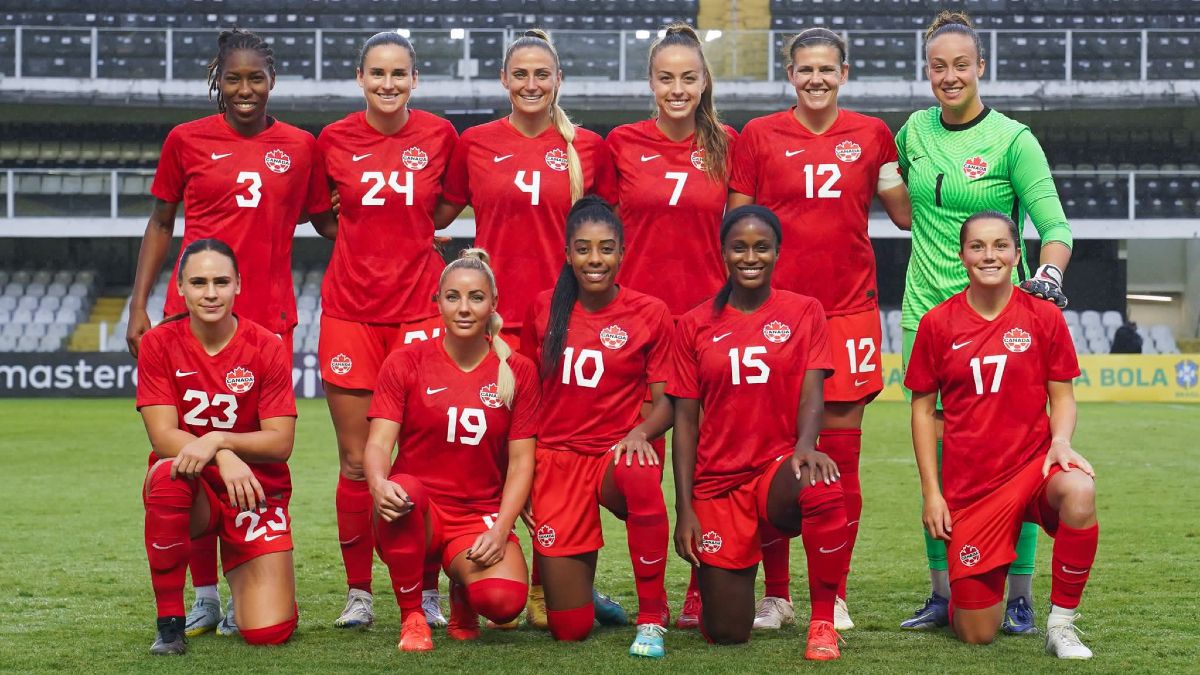Canadian federation president resigns after tensions with women's team