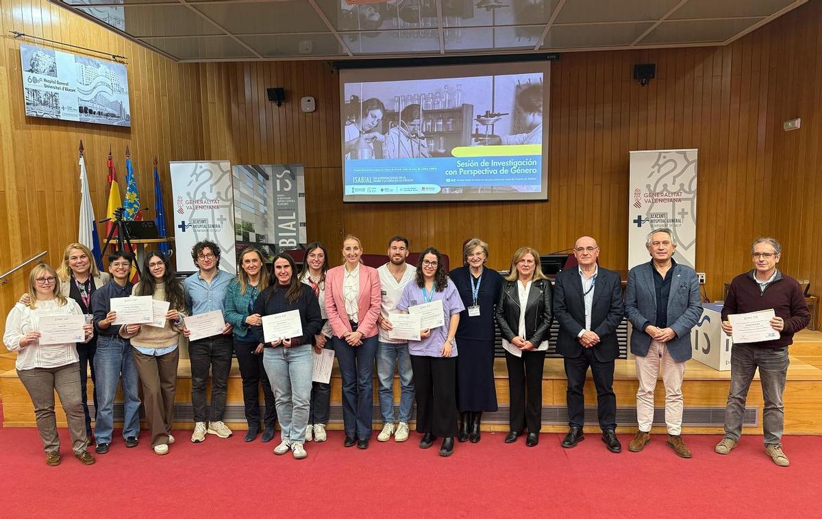 Ponentes y autoridades durante la jornada sobre perspectiva de género
