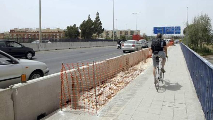 Carreteras inicia las obras para mejorar el acceso  al puente de Xirivella