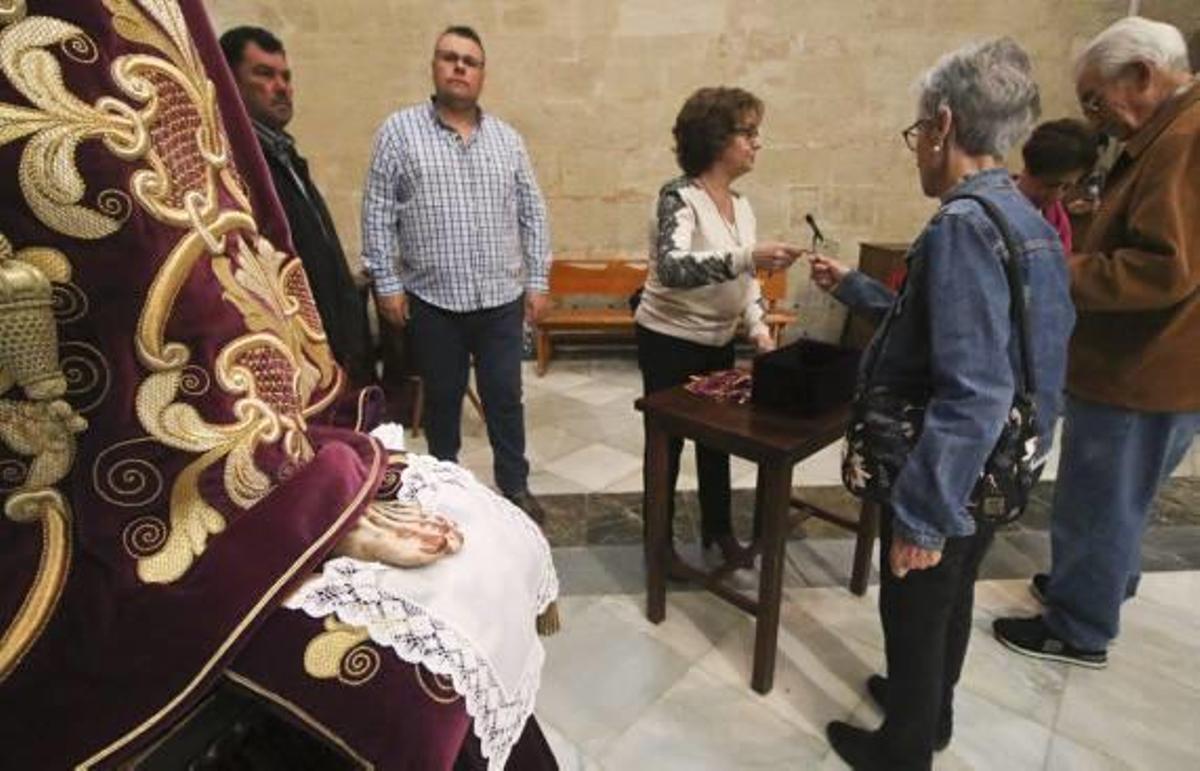 Orihuela muestra sus respetos al patrón