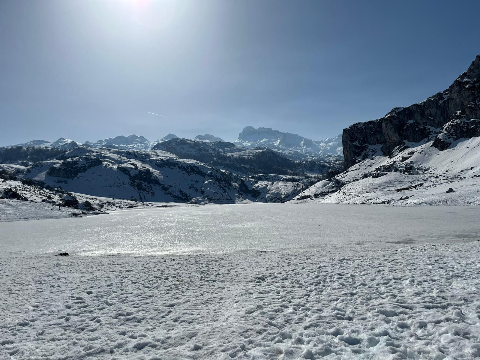 TURISMO DE INVIERNO EN LOS LAGOS DE COVADONGA