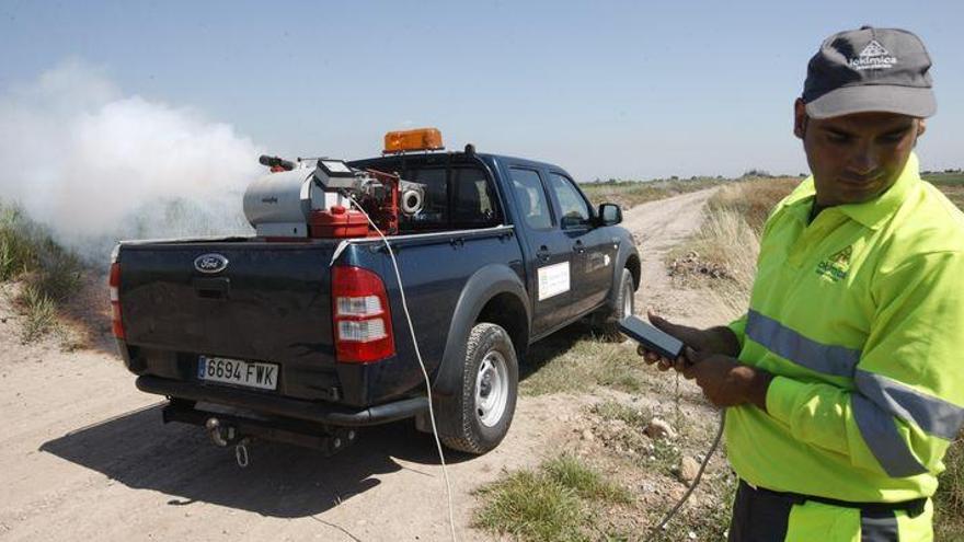 Los empresarios turísticos no quieren otro verano con plagas de mosquitos