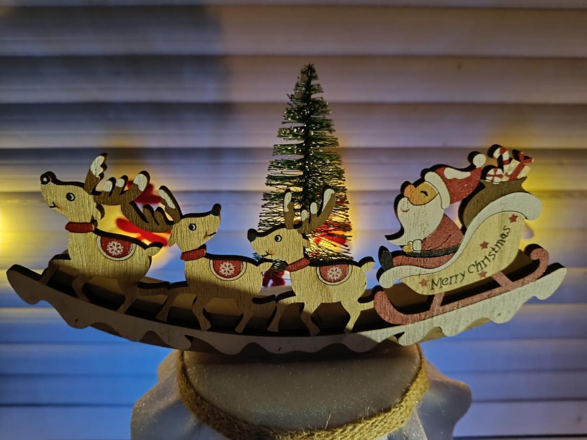 Ables se viste de Navidad: así se ha decorado el pueblo de Llanera